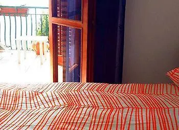 Casa Sul Mare Bed and Breakfast Catania 3*,  Italia