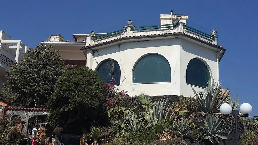 Casa Sul Mare Bed and Breakfast Catania