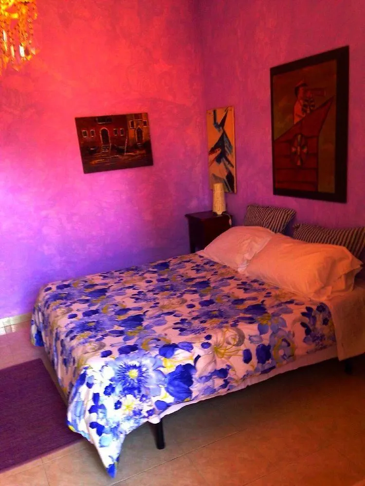 Casa Sul Mare Bed and Breakfast Catania 3*,  Italia